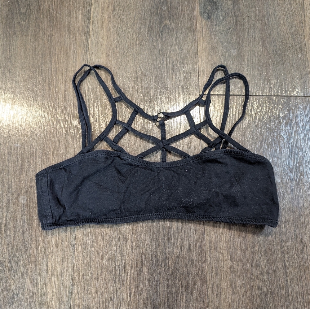 NUDE S black cris-cross bralette